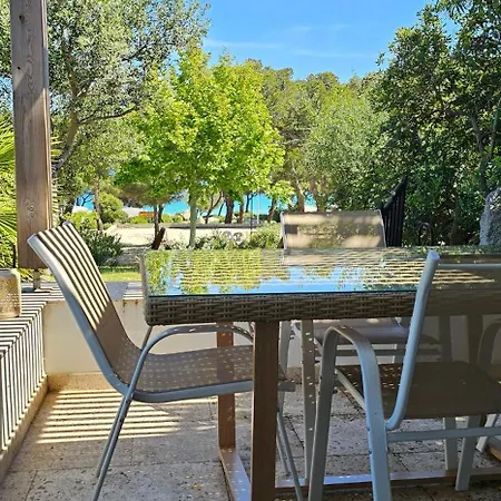 Maison A 2 Pas De La Avec Vue