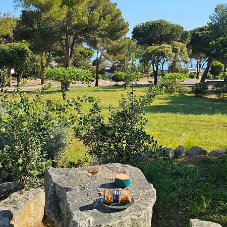 Maison A 2 Pas De La Avec Vue Dom wakacyjny Lumio (Corsica)