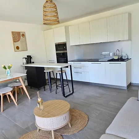 Maison A 2 Pas De La Avec Vue Dom wakacyjny Lumio (Corsica)